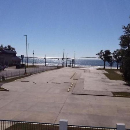 Broadway Inn Express Biloxi Zewnętrze zdjęcie